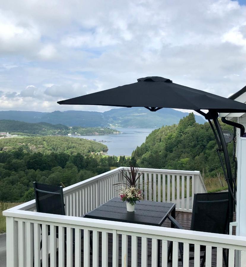 Fjord Road Lägenhet Hjelmeland Exteriör bild