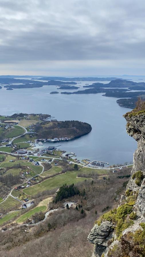Fjord Road Lägenhet Hjelmeland Exteriör bild