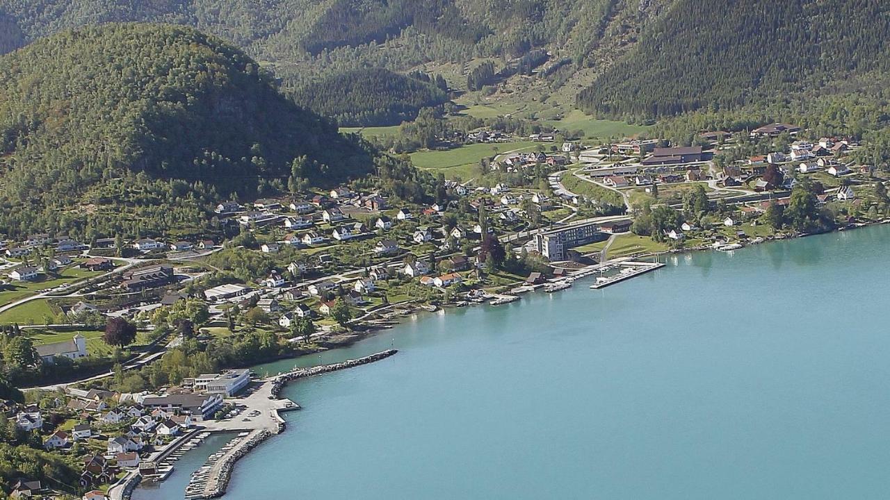 Fjord Road Lägenhet Hjelmeland Exteriör bild