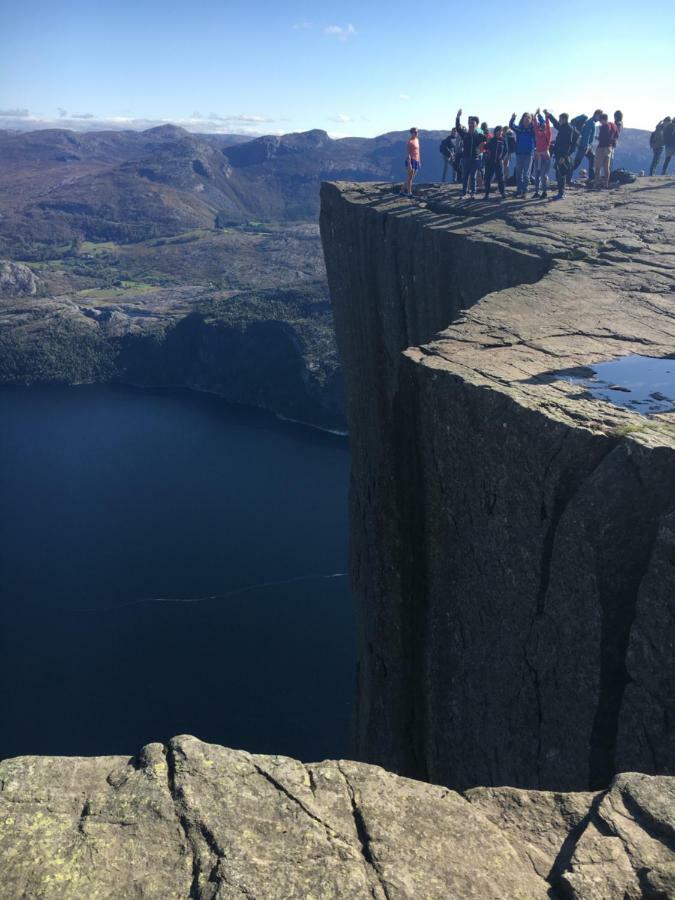 Fjord Road Lägenhet Hjelmeland Exteriör bild